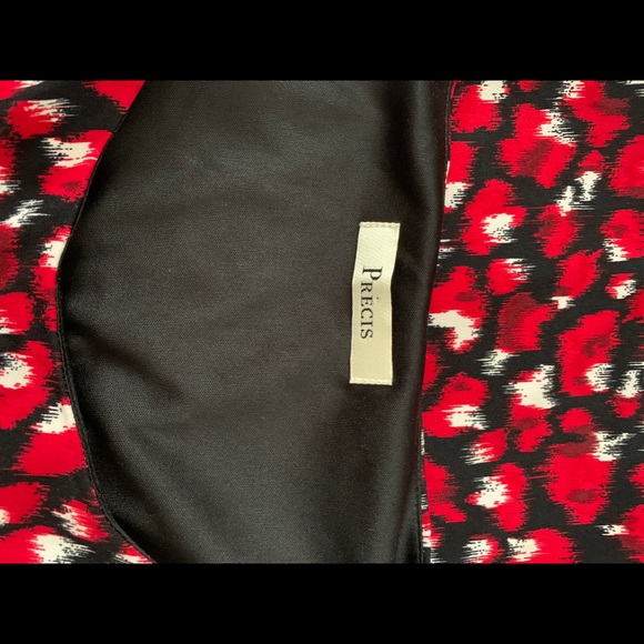 Precis Dress - Picture 7 of 7